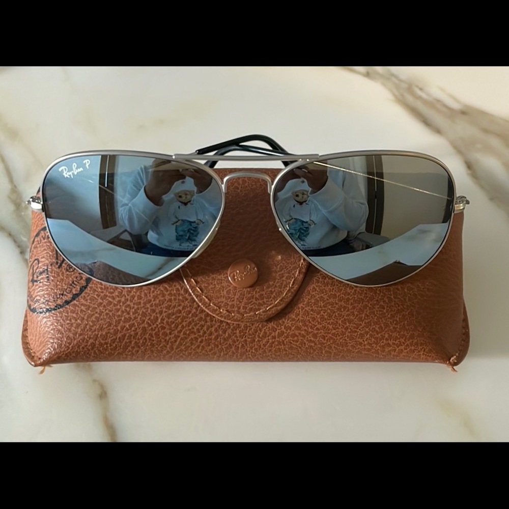 Ray-Ban Aviator Polarized Mirror Sunglasses RB3025 - Picture 3 of 13